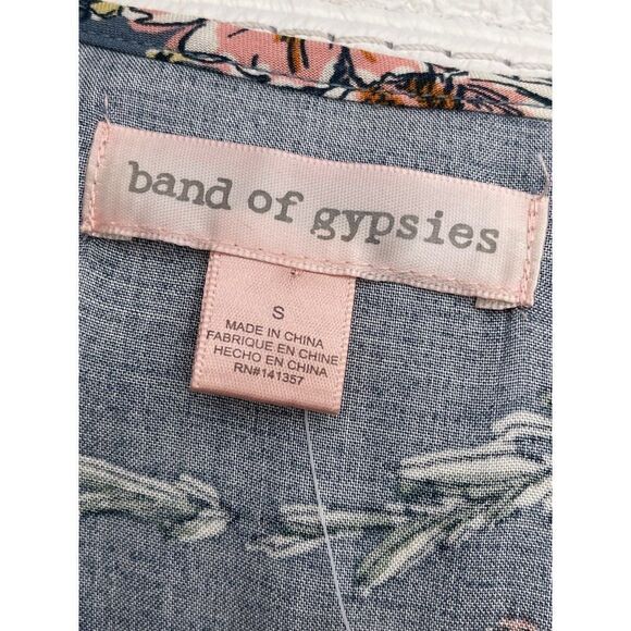 Bands of Gypsies Floral V Neck Jumpsuit Size S NWT - Picture 7 of 8